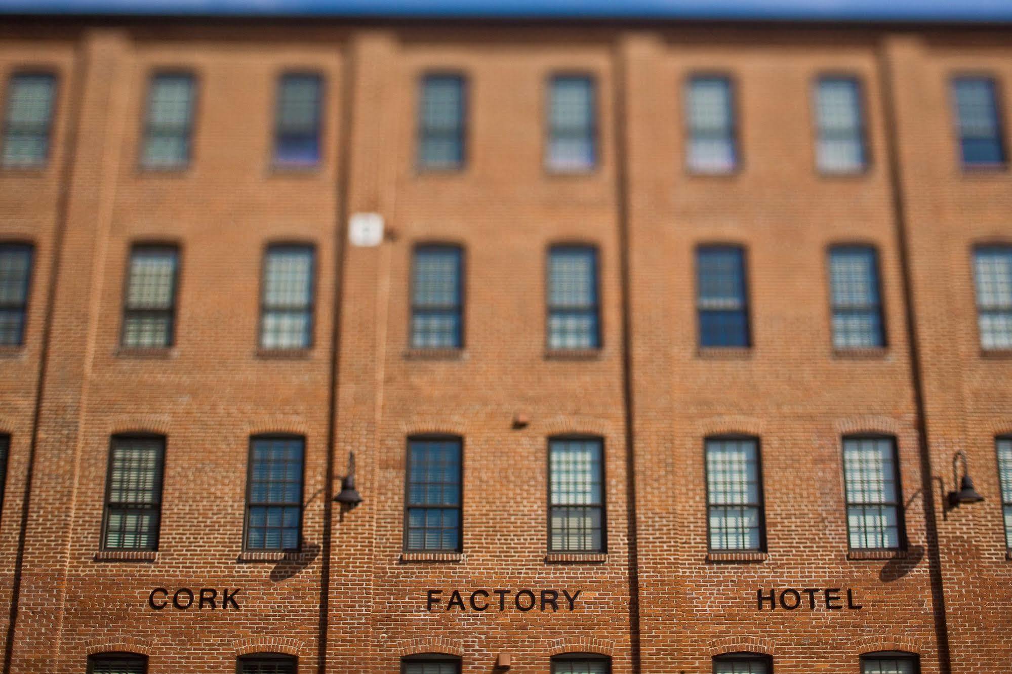Cork Factory Hotel Lancaster Buitenkant foto
